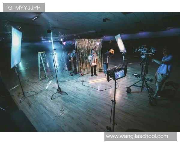 李芳专访：从新手到高手的和平精英成长之路与心路历程分享