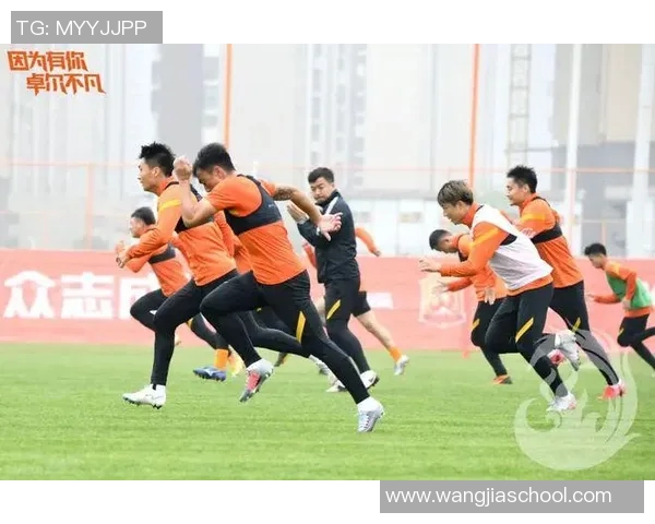 武汉足球队状态分析与未来展望聚焦球队表现与战术调整