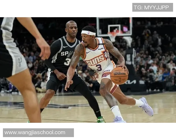 2016年NBA季后赛雷霆与马刺第四场激战回顾与精彩瞬间分析