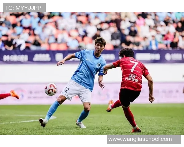 成都足球队个人能力提升引发热议助力球队崛起与发展